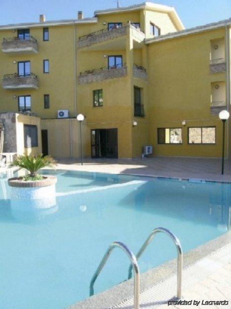Hotel Le Palme SantʼAnna Arresi Exterior foto