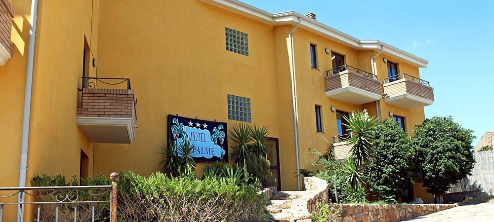 Hotel Le Palme SantʼAnna Arresi Exterior foto